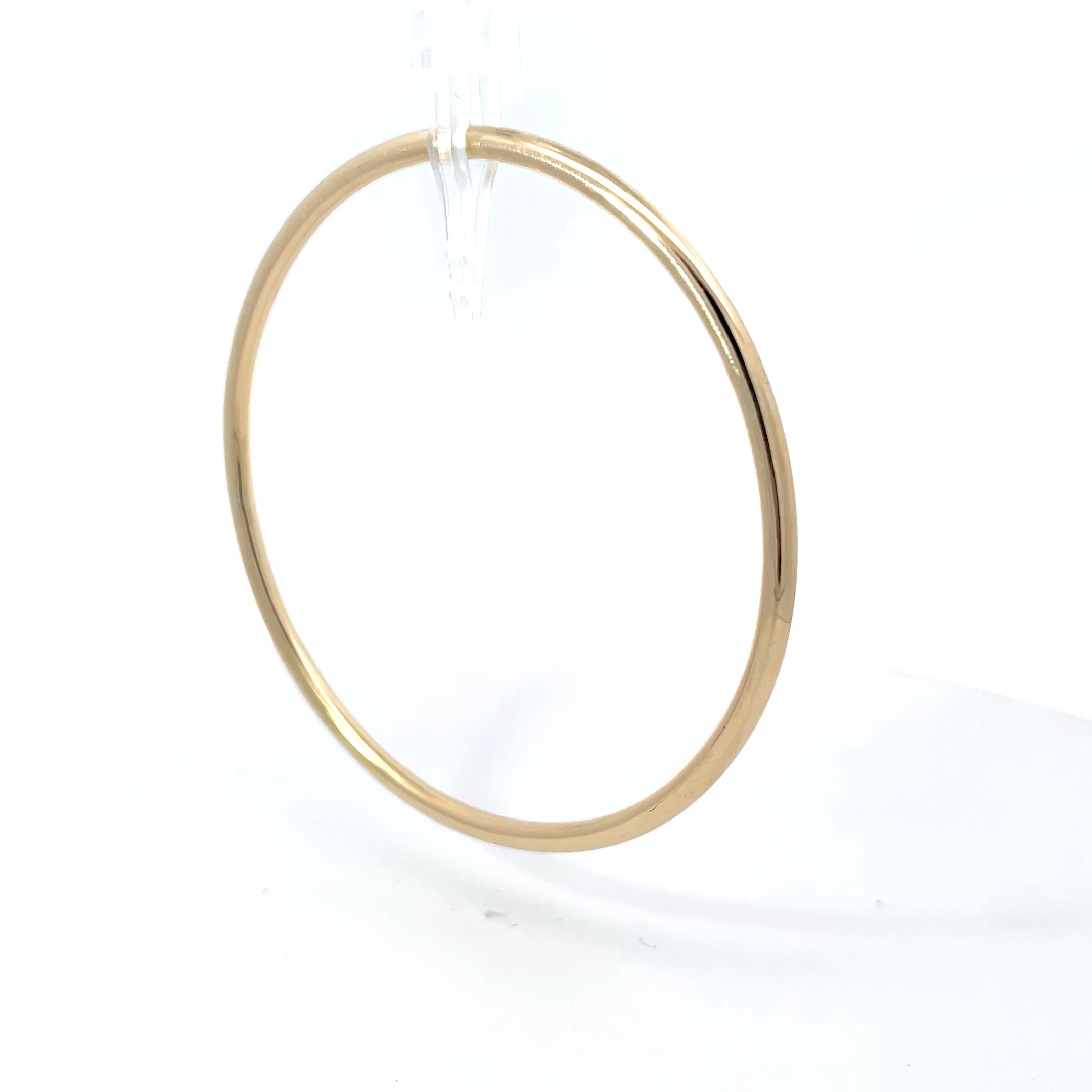 Yellow Gold Round Bangle