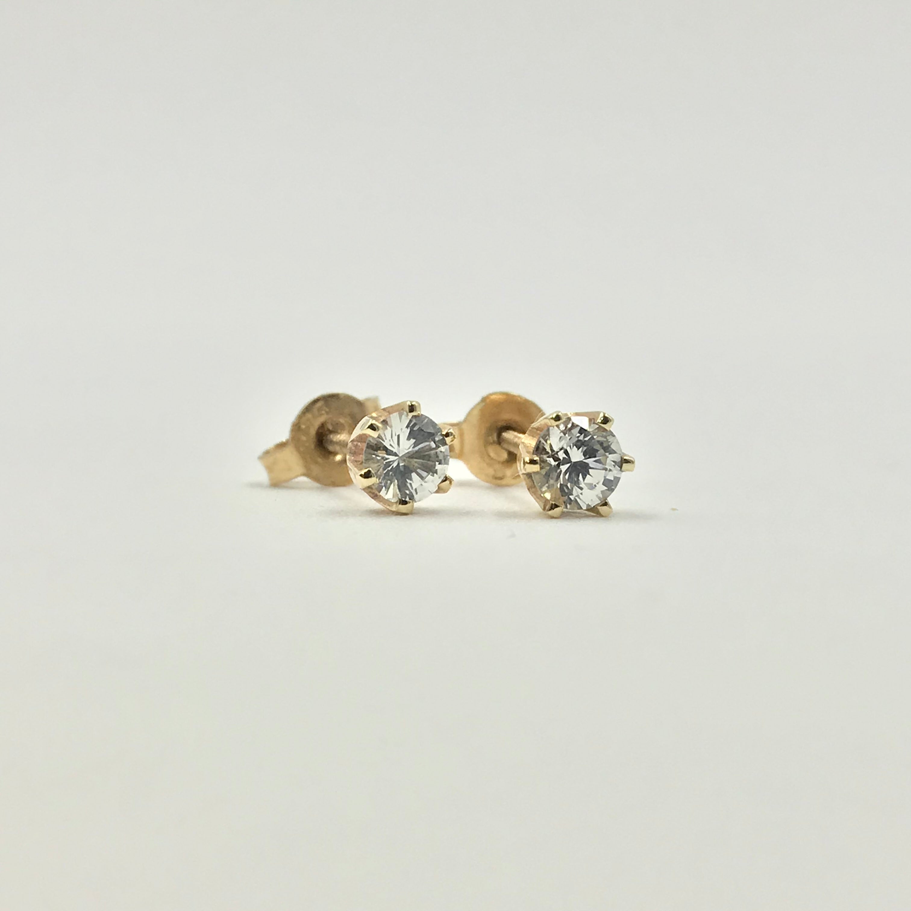 9ct Gold Claw Set White Sapphire Stud Earrings