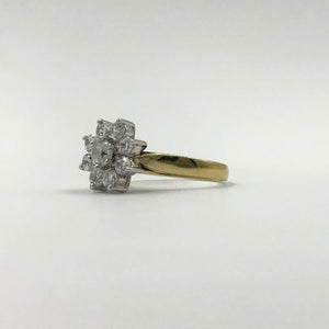 9ct Gold Claw Set Daisy Cluster Ring
