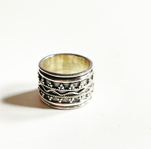 Sterling silver spinner ring